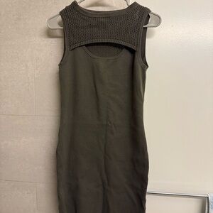 Elegant Olive Sleeveless Sweater Dress - S